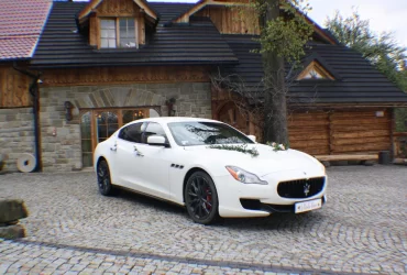 Maserati Quattroporte / Samochód / Auto / Ślub Ślubu Wesele / Wynajem